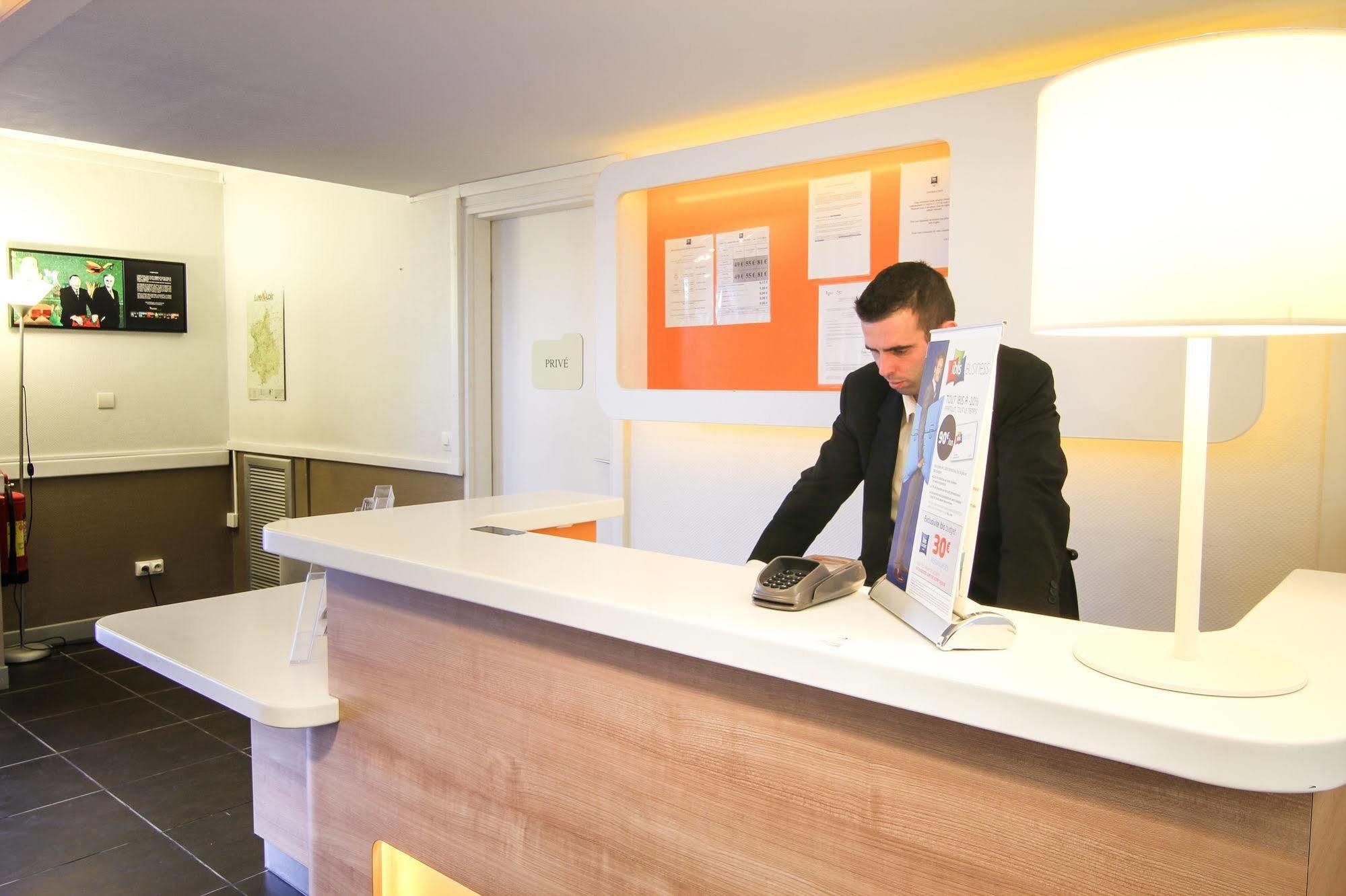 Ibis Budget Châteaudun Dış mekan fotoğraf