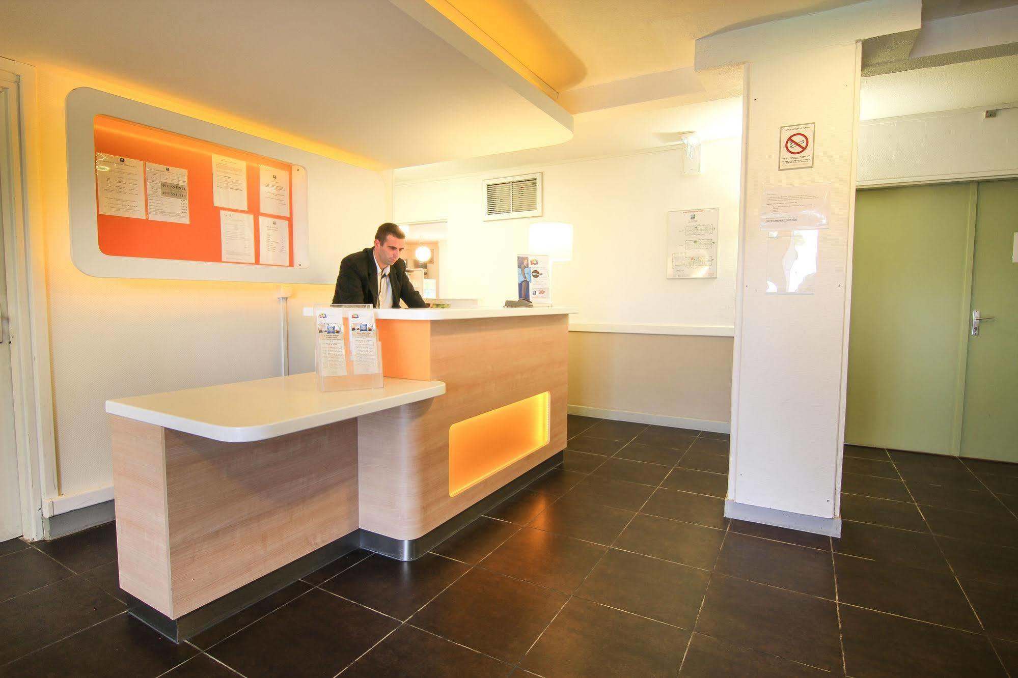 Ibis Budget Châteaudun Dış mekan fotoğraf